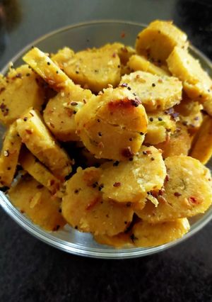 A picture of Bottle Gourd Muthiya.