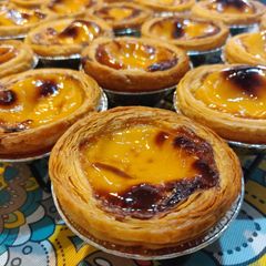 A picture of Macau Style Egg Tarts.