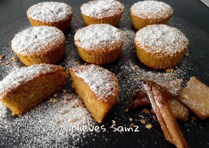 Magdalenas de galletas de canela y almendras Receta de Nieves Sainz- Cookpad