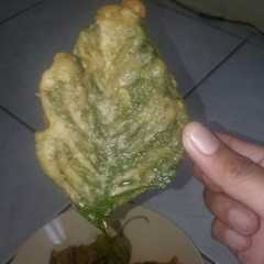 Bayam Goreng রেসিপির প্রধান ছবি