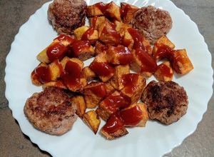 Una foto de Mini filetitos rusos con papas
