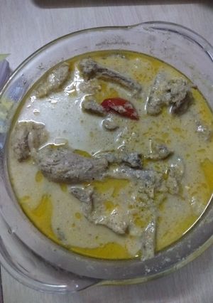 A picture of Mustard chicken.