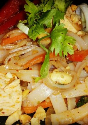 A picture of Pad Thai Noodles.