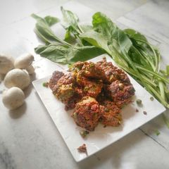 A picture of Mixed Spinach Pakora.