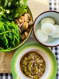 น้ำพริกหนุ่ม🌶️🧄ผักลวก🥬🥦กับไข่ต้ม🥚