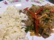 Una foto de bifes de hígado