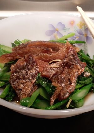 Foto resep Stir~fry baby khailan with fried dace with salted black beans