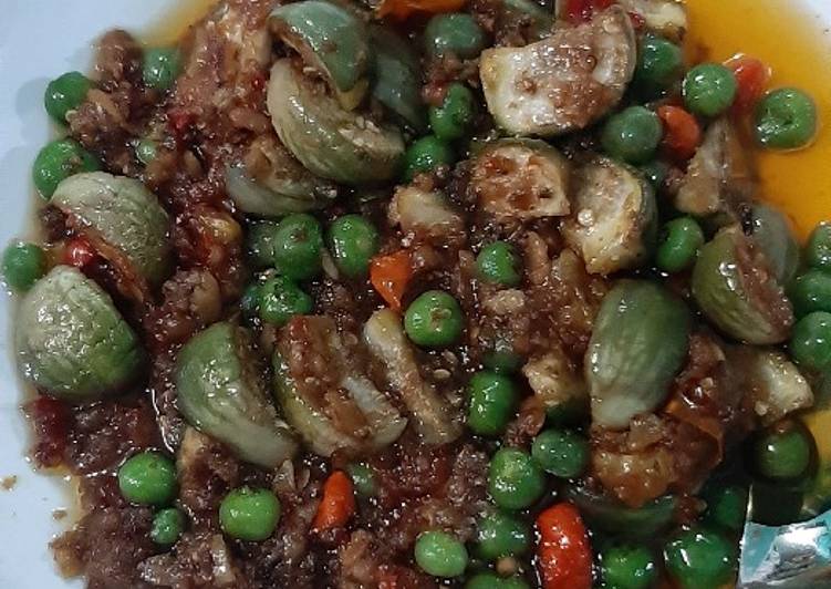 Resep Tumis Oncom,Terong Bulet dan Leunca jadi satu. yang Sempurna