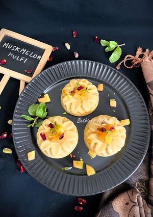 A picture of Muskmelon Kulfi.