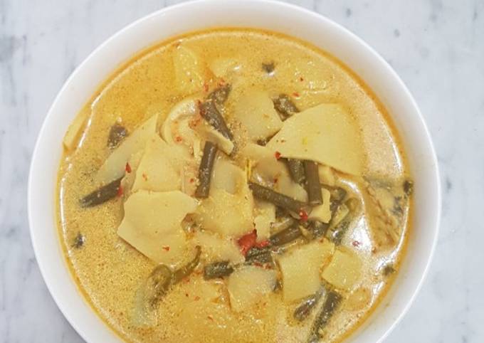 Bambooshoot Stew