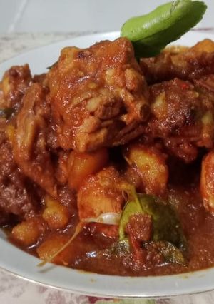 Foto resep Semur ayam kentang bumbu medok