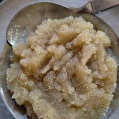 A picture of Suji halwa.