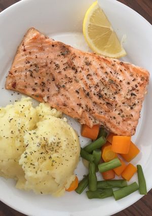 Foto resep Grilled Salmon & Mashed Potato