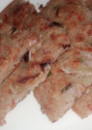 सूजी पिज़्ज़ा(suji pizza recipe in hindi) रेसिपी मुख्य फोटो