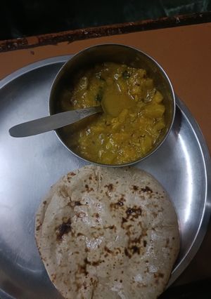 लौकी की सब्जी (lauki ki sabzi recipe in Hindi) रेसिपी मुख्य फोटो