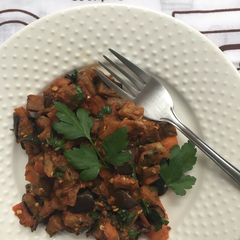 A picture of Zalouk salad.