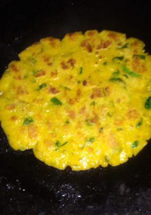 A picture of Makki roti.