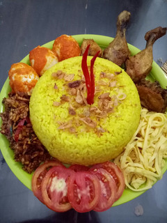 Foto resep Nasi kuning magic com pulen