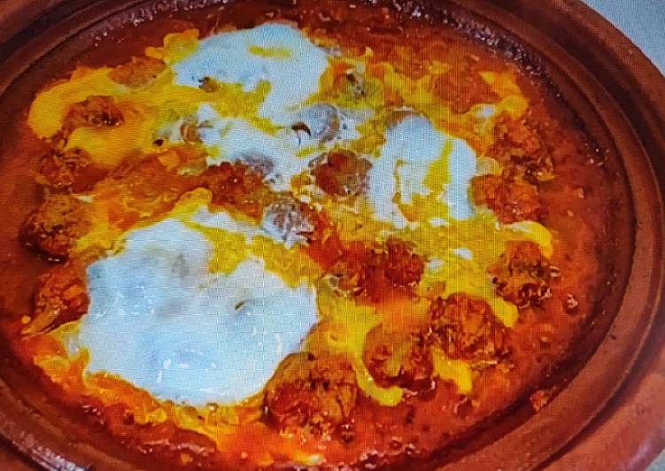 طجين الكفتة مع البطاطس