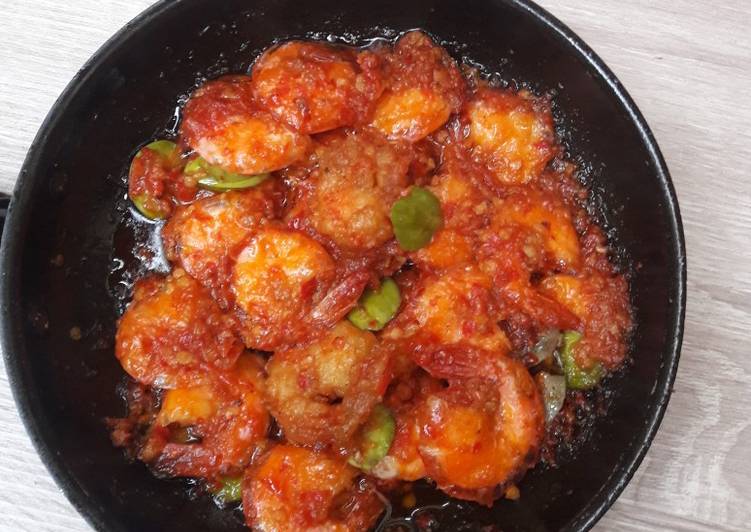 Cara Gampang Membuat Udang balado pete simple yang Enak