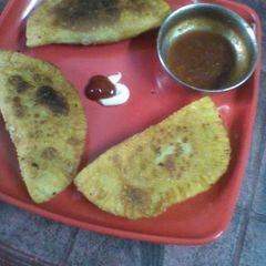 A picture of Paneer veg kachori.