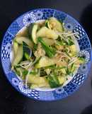 Bí ngòi xào giá đỗ