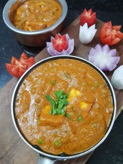 મટર પનીર (Matar Paneer Recipe In Gujarati) રેસીપી મુખ્ય ફોટો