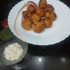 A picture of Poha Appe.