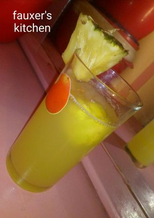 A picture of Pineapple drink.