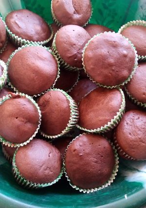 A picture of Chocolate cups cake.