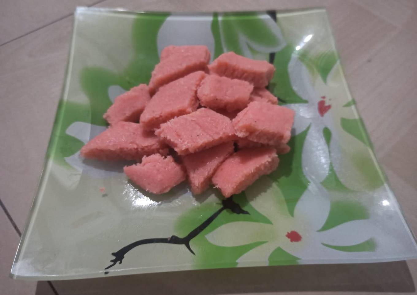 Pink coconut burfi