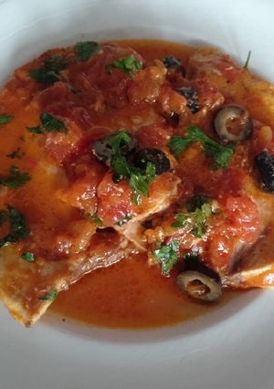 Una foto de Filetes de pez espada en salsa