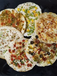 ઉત્તપમ (Uttapam recipe in Gujarati) રેસીપી મુખ્ય ફોટો