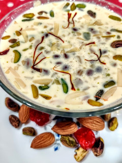 बासुंदी (Basundi recipe in Hindi) रेसिपी मुख्य फोटो