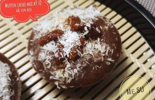 Muffin cacao mix kỷ tử rắc vụn dừa - Bữa phụ cho bé