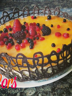 Una foto de Tarta mousse de melocotón