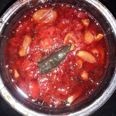 A picture of Strawberry and dry fruit chutney.