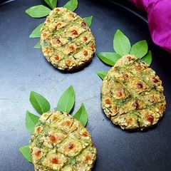 A picture of Oats and potato cutlets.