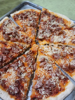 Foto resep Pizza simple, enak, garing, empuk, ala Pizza Hut