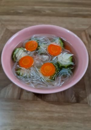 Foto resep Sayur Bening (Oyong Wortel & Soun Vermicelli)