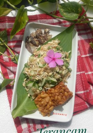 Foto resep Terancam Timun