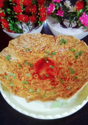 A picture of Karari romali roti.