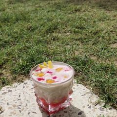 A picture of Mango cream.