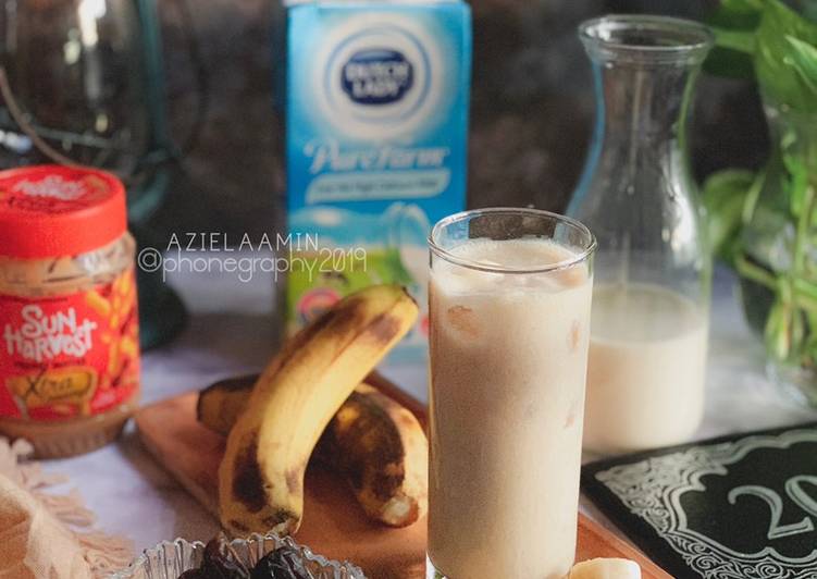 Smoothie Kurma 
Susu & Peanutbutter
#Kurma