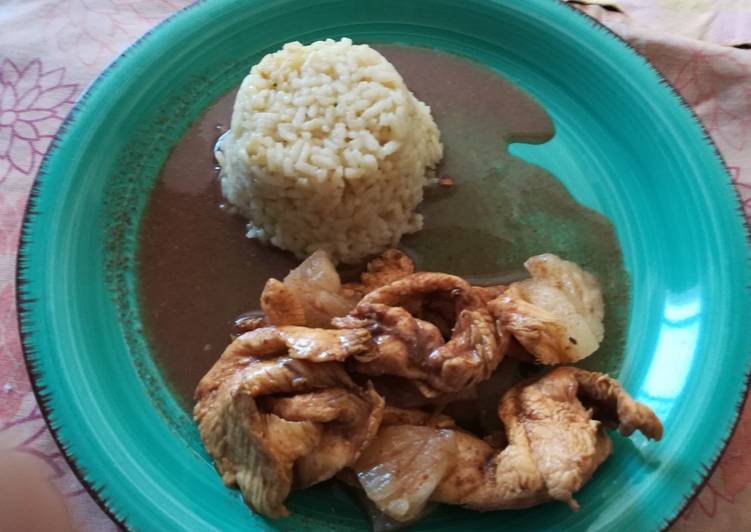 Fajitas de pollo agridulces con piña