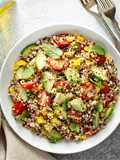 Salada de quinoa