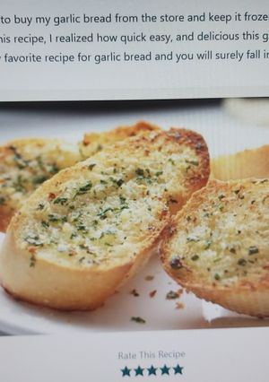 O poză a rețetei Garlic Bread.
