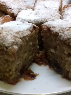 Gesztenyés-meggyes süti recept fotója