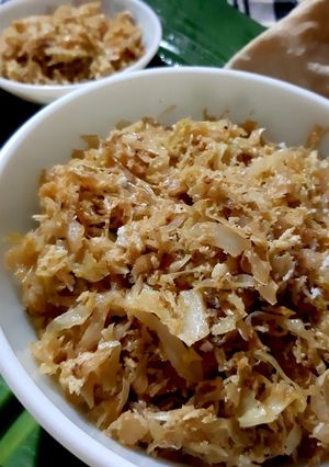 A picture of Cabbage Foogath Recipe with Coconut.