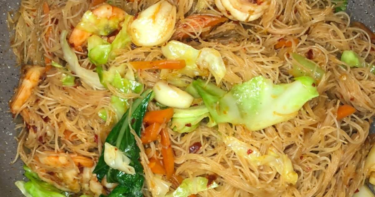 Resipi Bihun Goreng Oleh Dapoq Cik Tiqah Cookpad